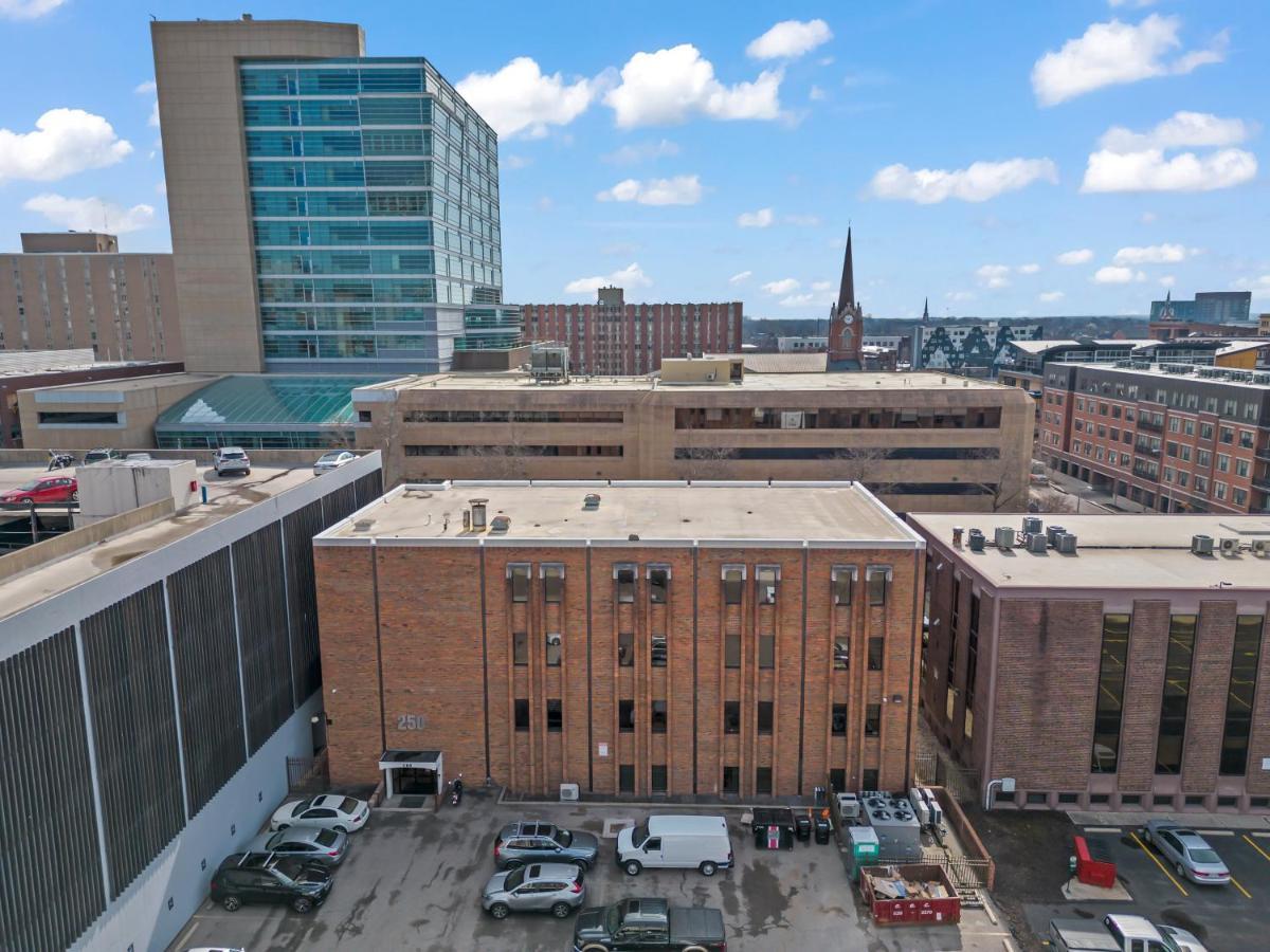 The Columbus Collection Near Grant Medical Center Hotel Exterior photo